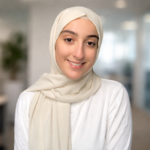 Lina Bouslimani - ASSISTANTE ADMINISTRATIVE