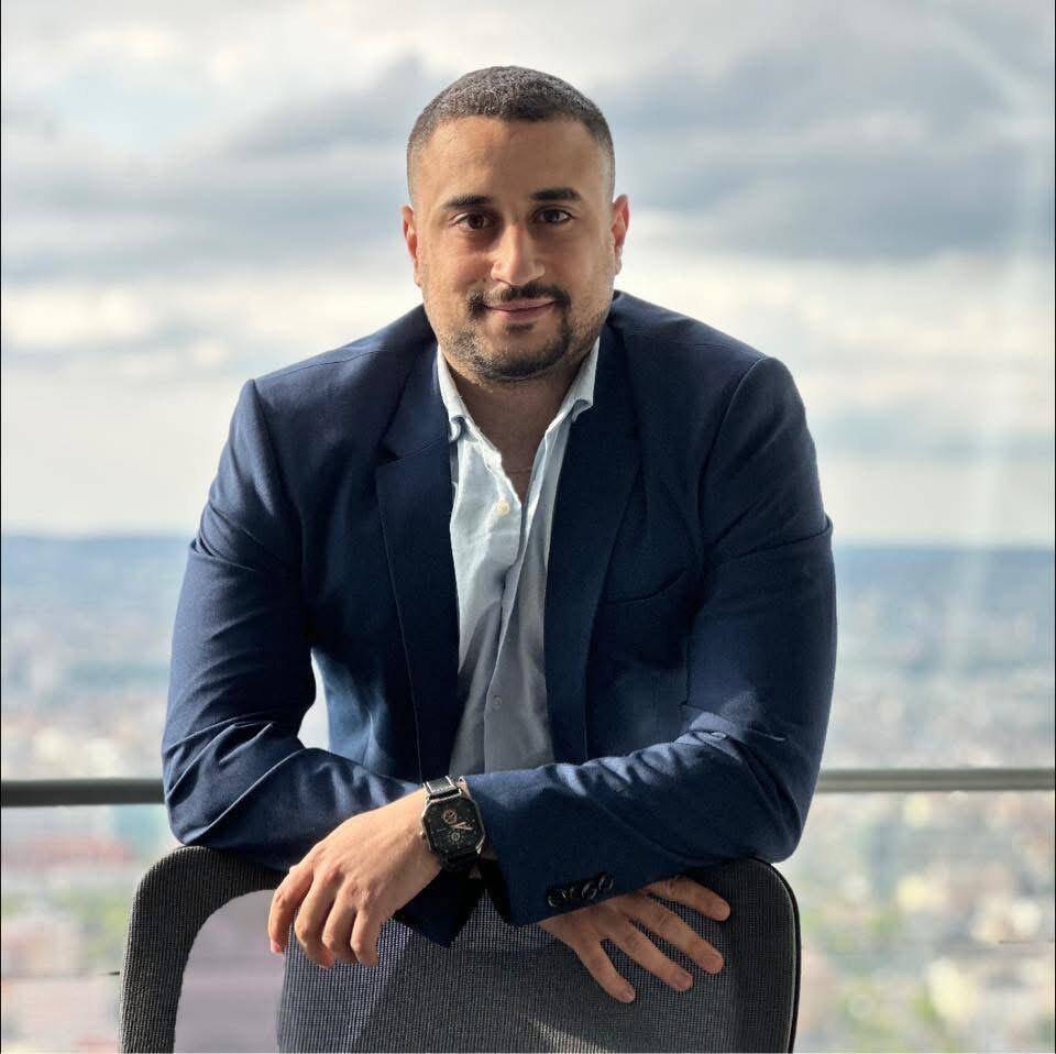 Anas Si Jassi - AI Solution Architect | Copilot · Foundry · BI