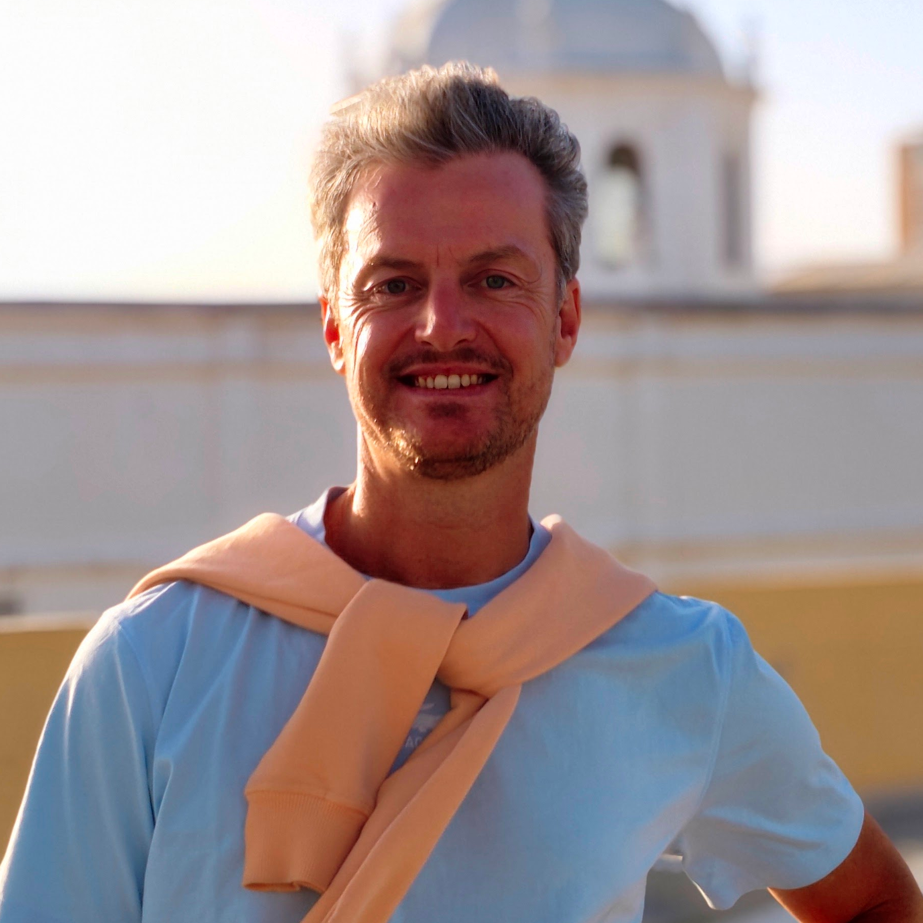 Olivier La Planeta - Fractional Head of Sales & GTM Specialist | Tech