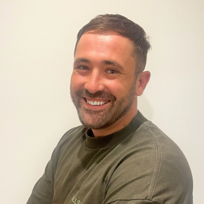 Loic S. - Media Buyer 