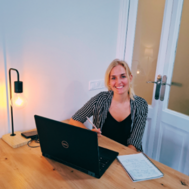 Mandy Kraakman - Freelance tekstschrijver, trainer en docent