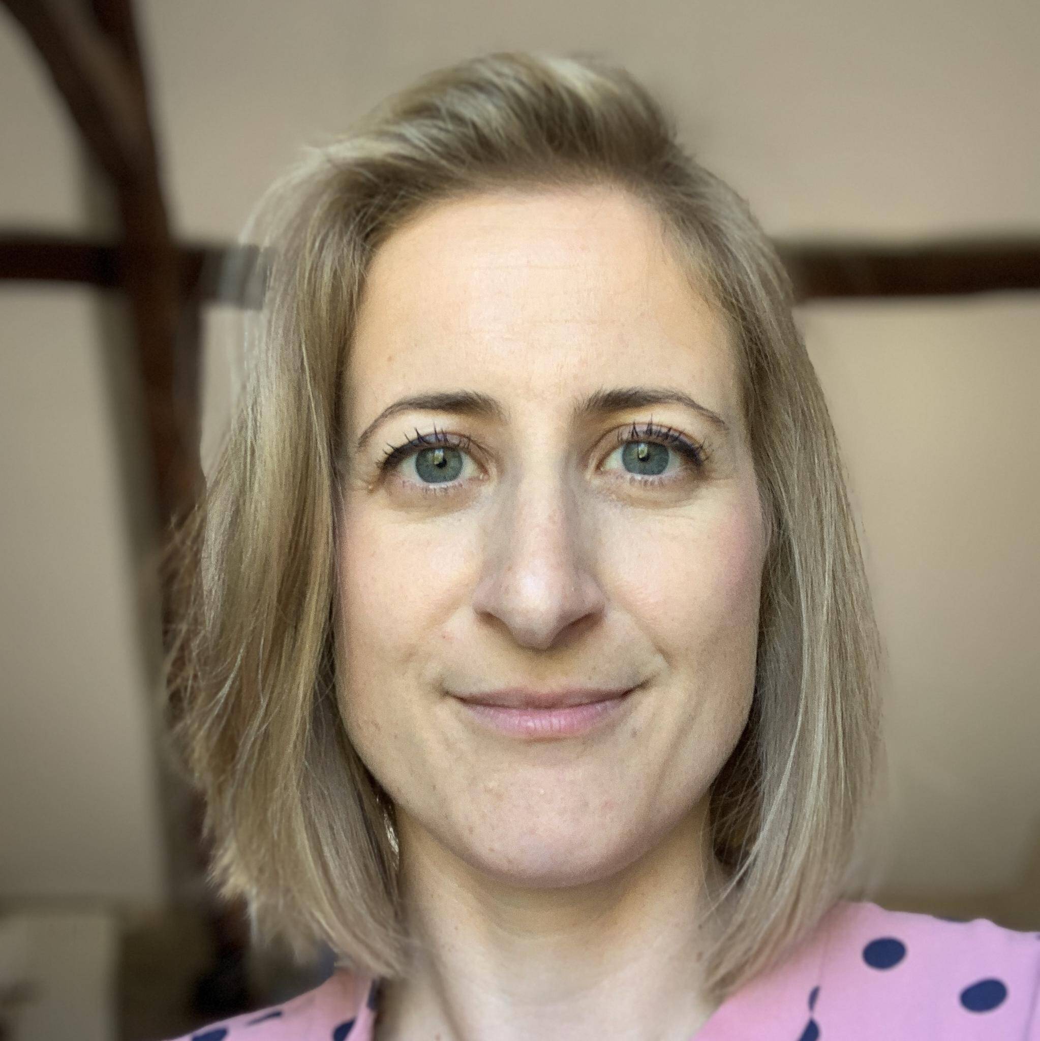 Georgina W. - Fractional Marketing Director for B2B SaaS