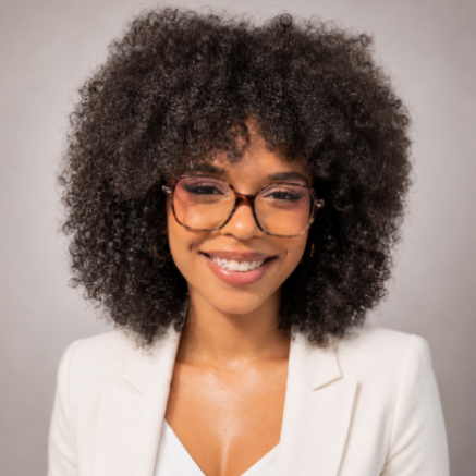 Soukeina Beaujouan - CONSULTANTE SOCIAL MÉDIA ET COMMUNITY MANAGEMENT