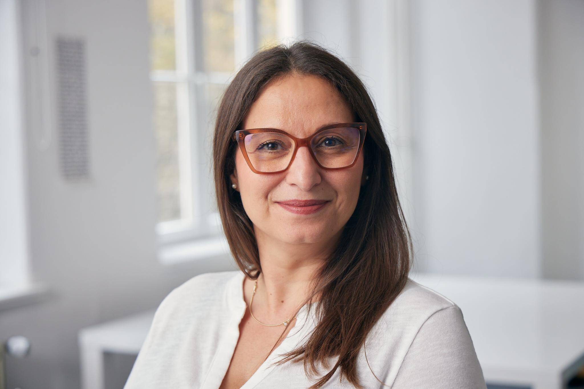 Lale Ünlü - Marketing Consultant