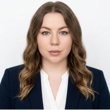 Antonina Bondarenko - Senior UI/UX Designer & React Developer