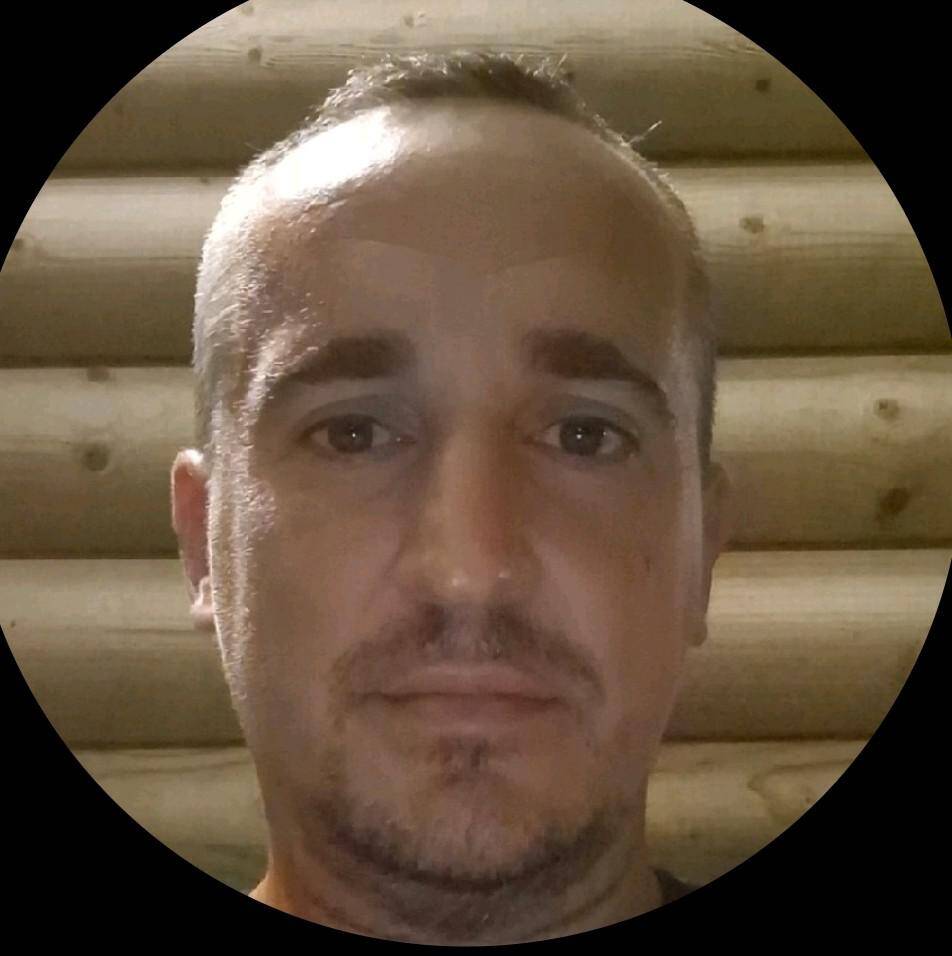 Benjamin  - Payroll management expert