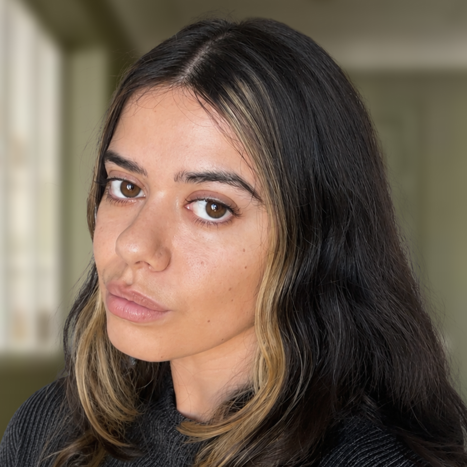 Nina Léal De Sousa - Product Designer - UX SaaS, conversion & IA