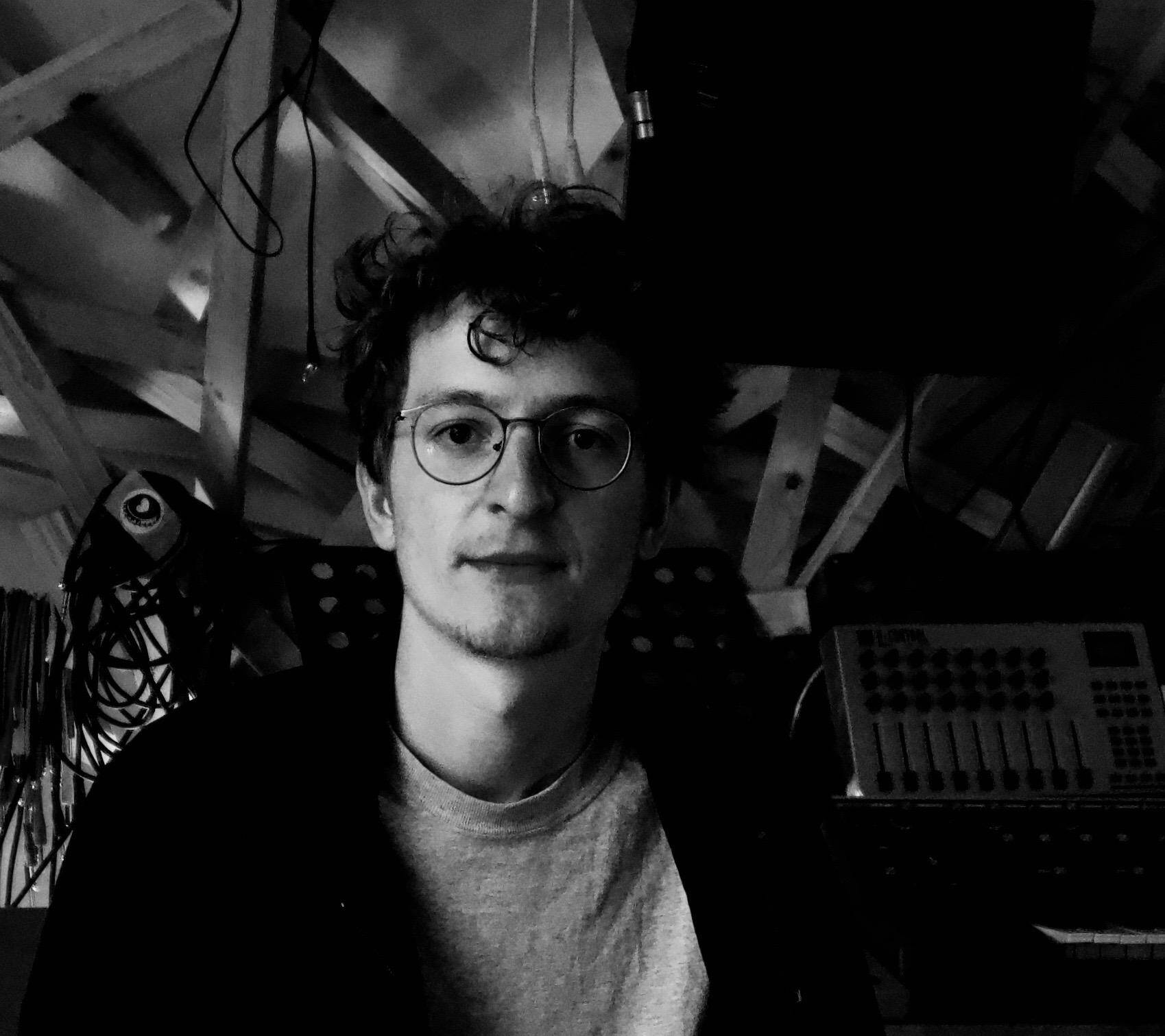 Nils Edte - Sounddesigner, Composer, Audio-Ingenieur