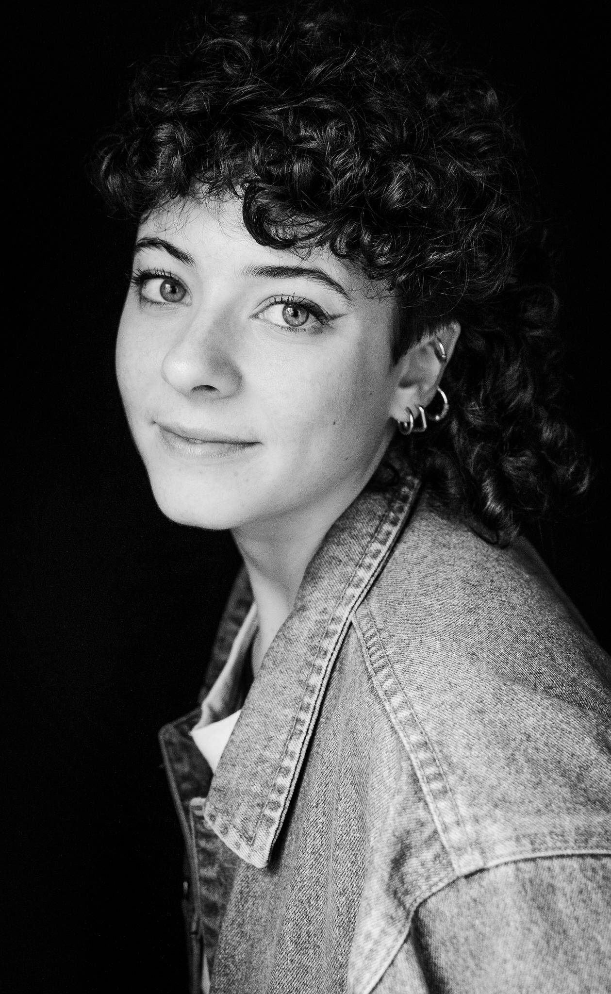 Adèle Lacoste