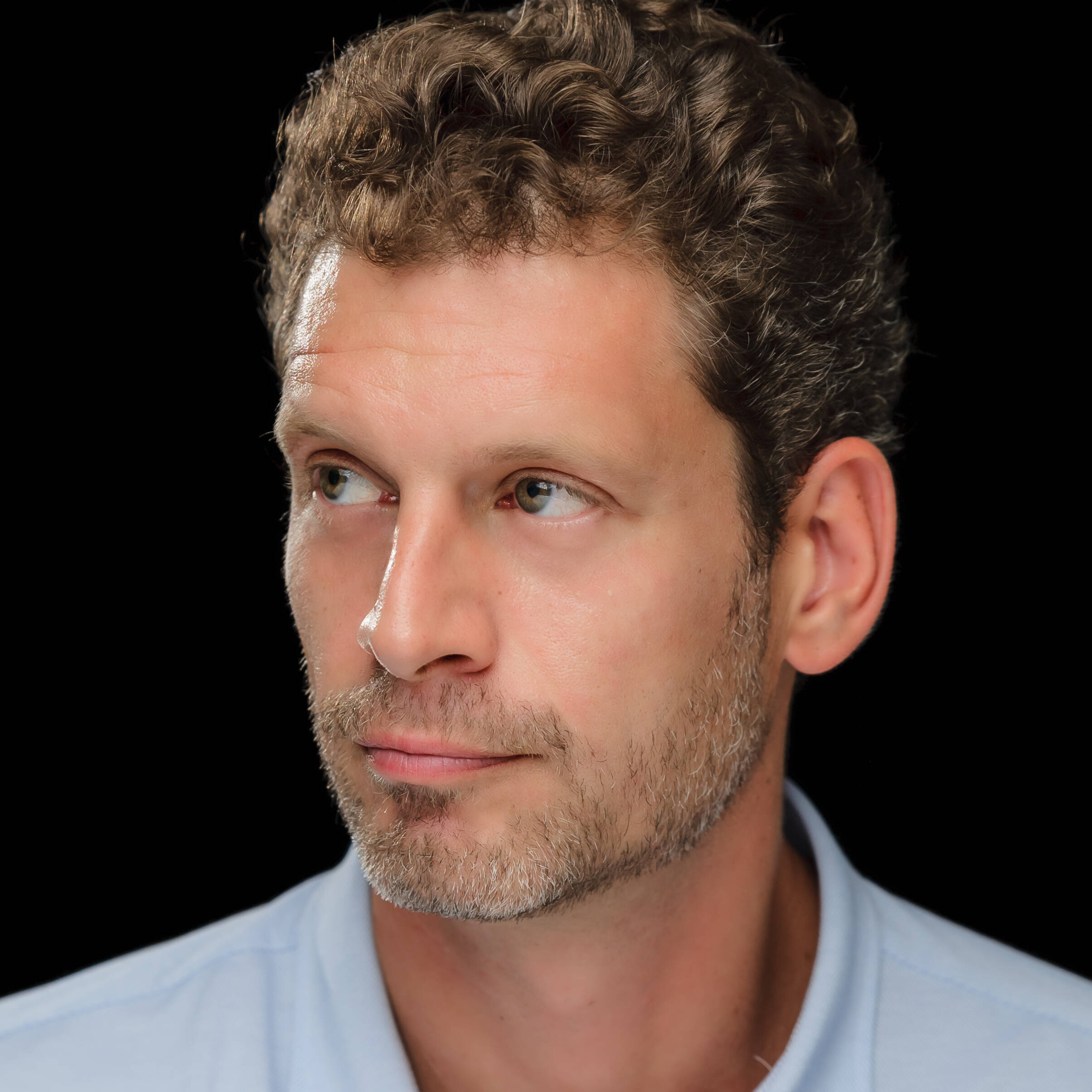 Julien E.
