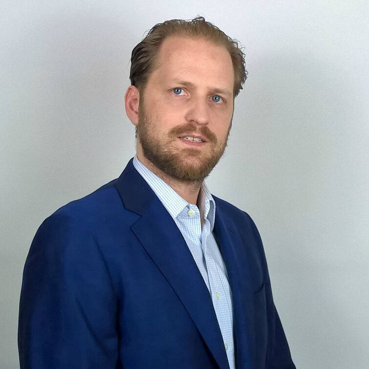 Arnbjörn Eggerz - business development