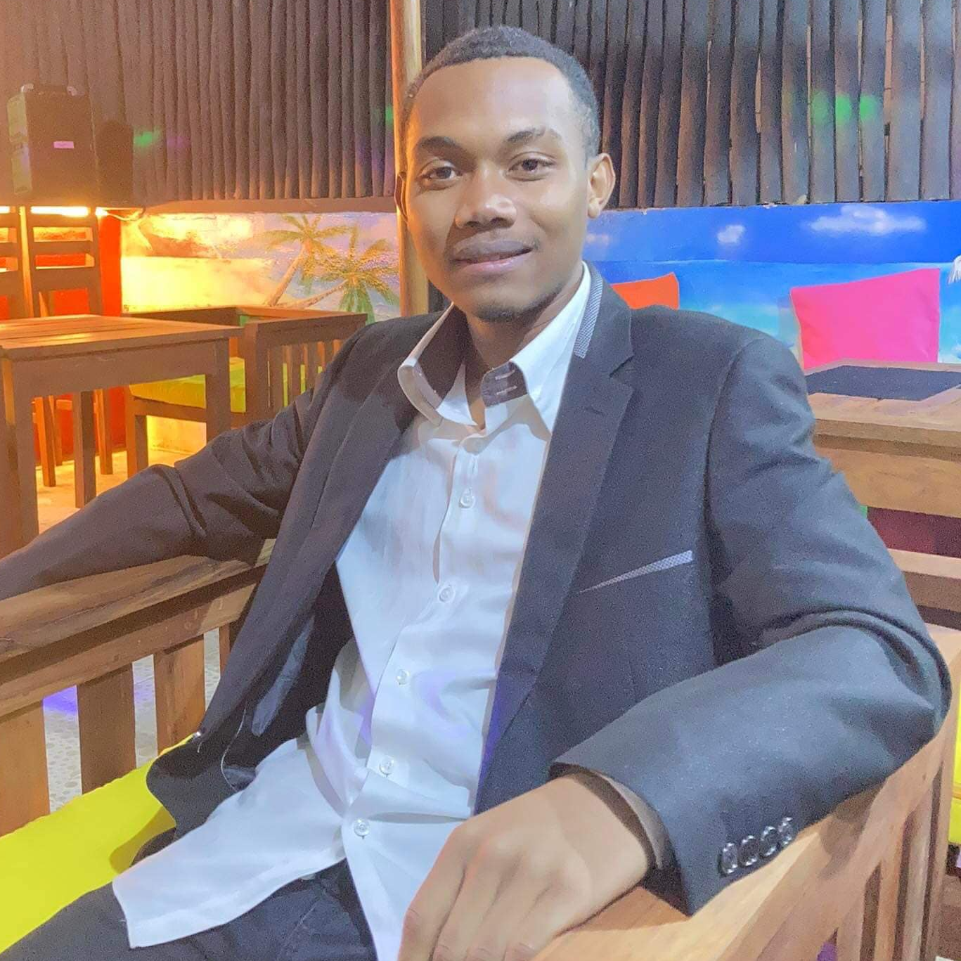 Nestor Ojohns Todizafy - Assistant Virtuelle , Traducteur , Service Client 
