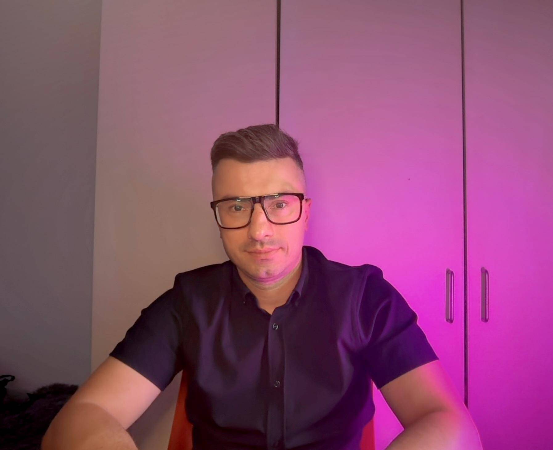 Aleksander Karnaukhov Dubakov - Power BI Data Analyst - Fabric Data Engineer