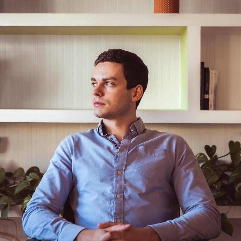 Thibaut Hadjean - CTO / Architect (Node, TS, React, Python...)