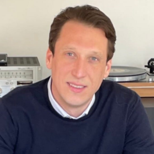 Steven Quartier - Sales,Marketing,Strategy & AI specialist
