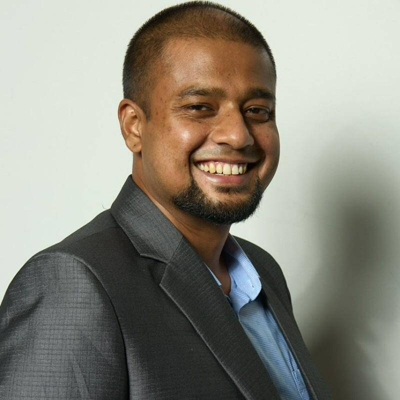 Rikesh  - Professionnel de l'énergie et des ressources naturelles