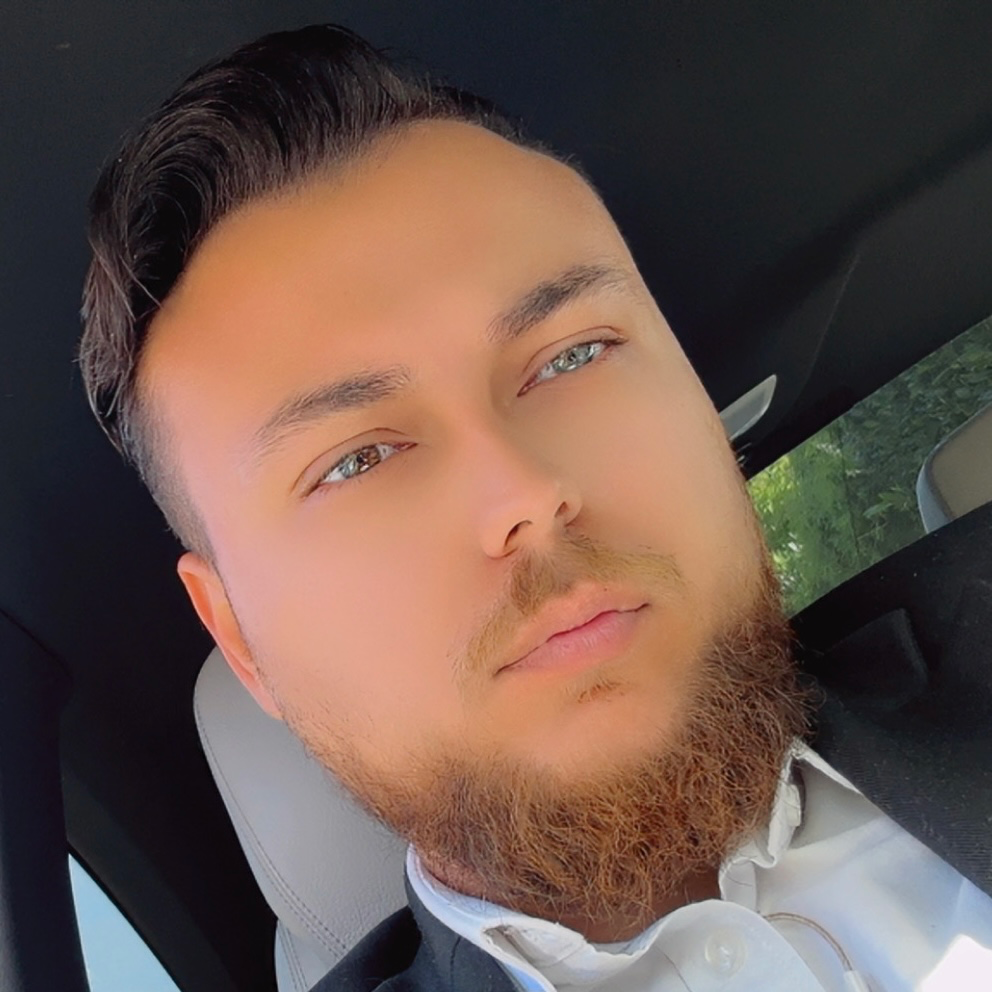 Enis Ismailov