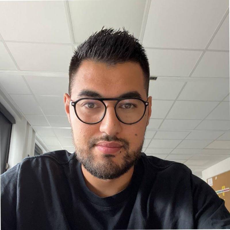 Morad  - Web Integratoren / E-Mail-Kampagne / Frontend / HTML / CSS