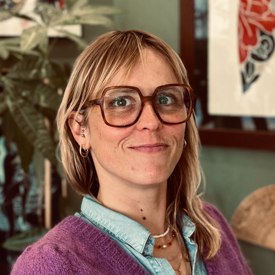 Ségolène  - Public procurement expert