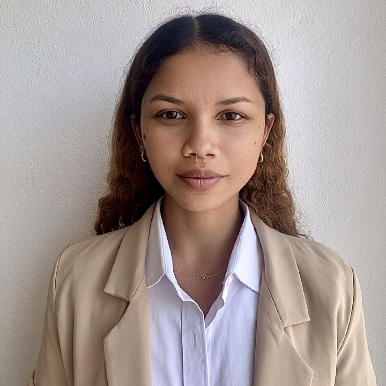 Tina Mireille Raharimalala - Assistante virtuelle