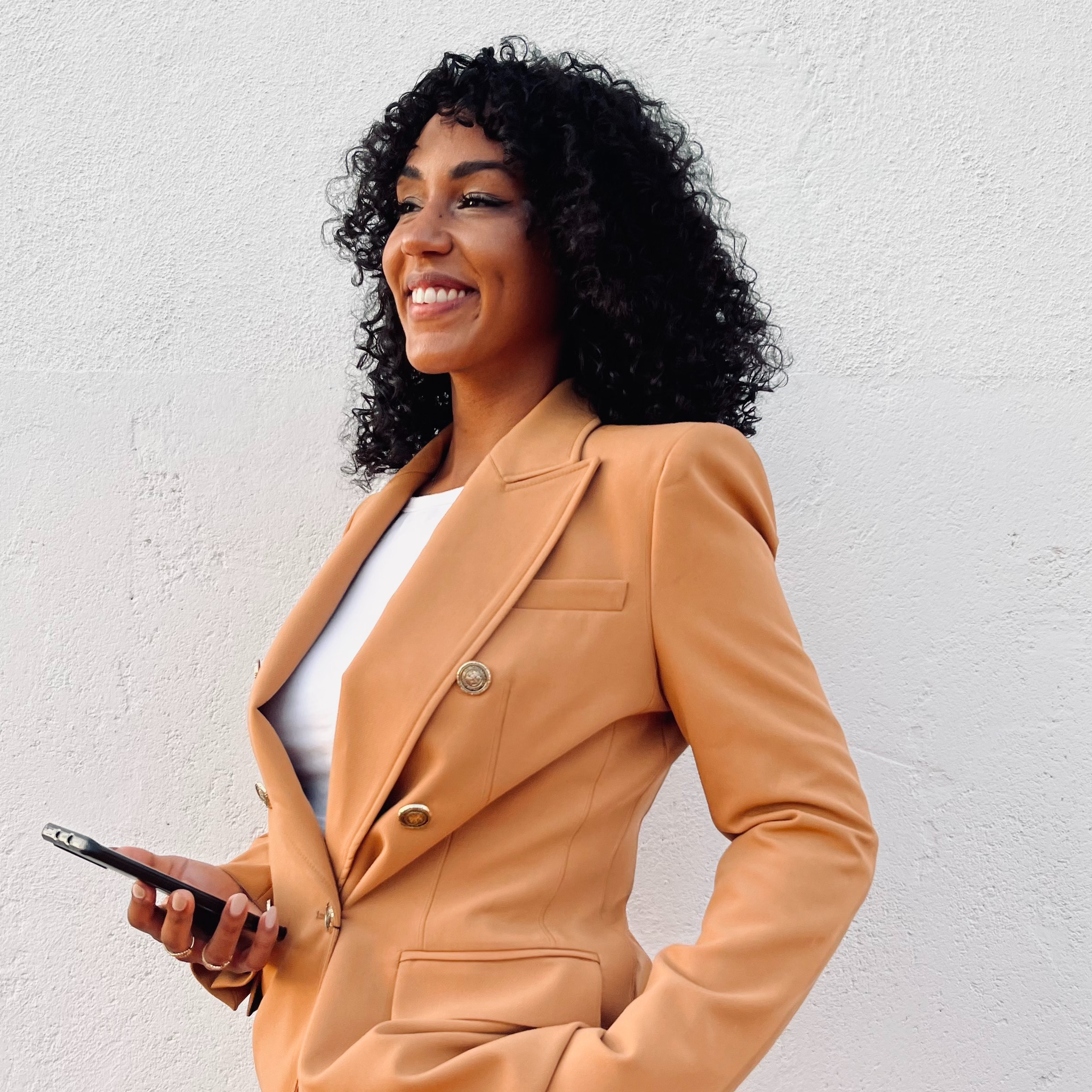 Farah  - Event Manager and Sales Specialist