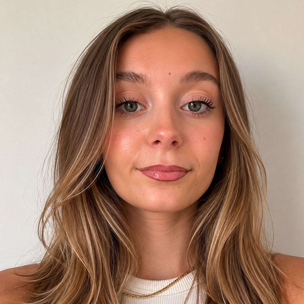 Maellia Longchamp - Sales Support & Relation Client