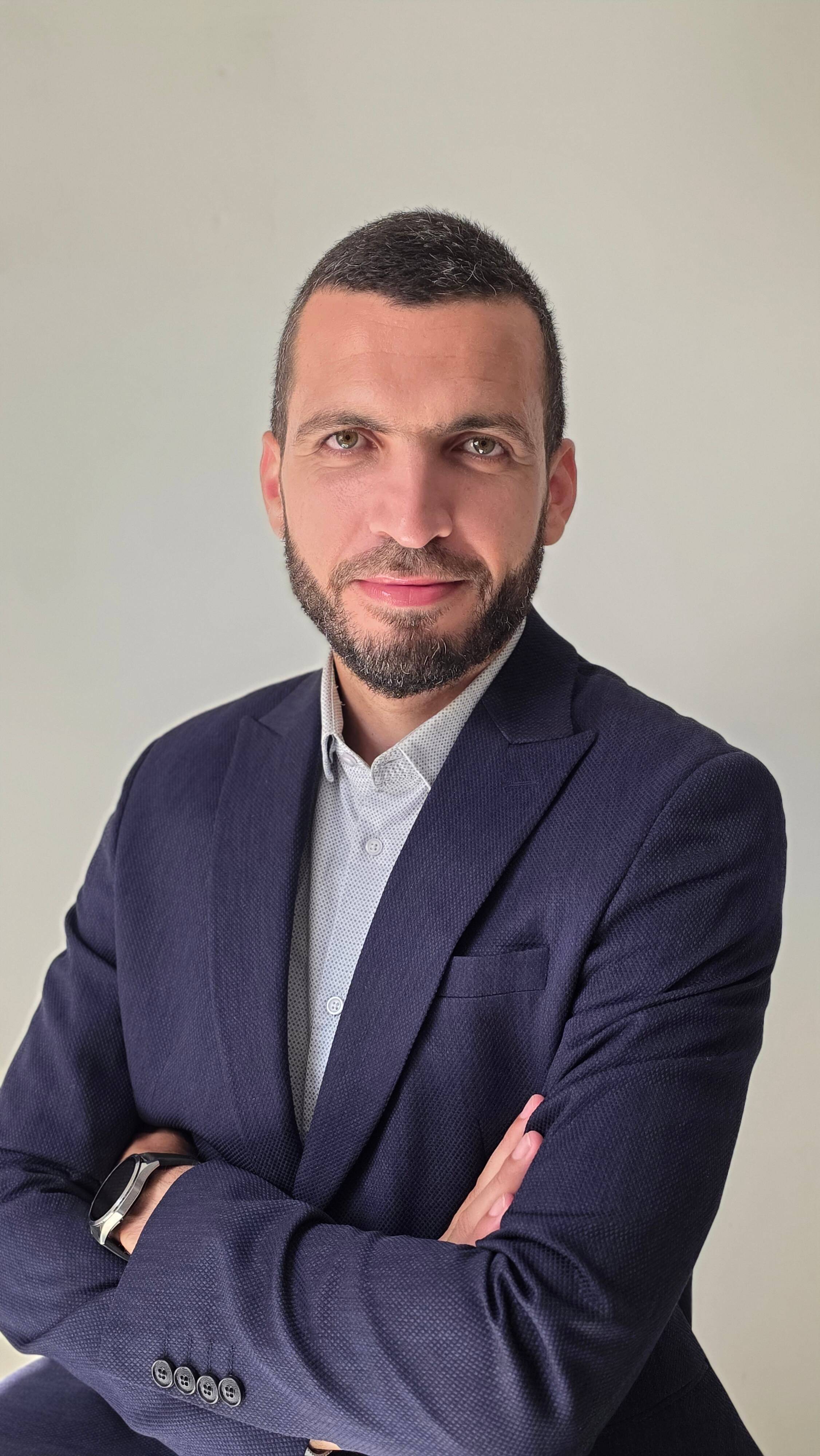Amine A. - Dev Java Backend Senior - Spring Boot - Cloud - IA