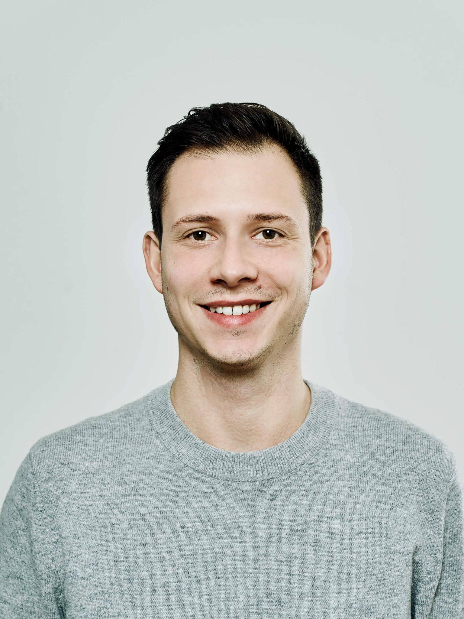 Jonas Schneider - Product & Interaction Designer
