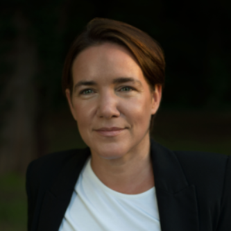 Zsuzsa  - Senior Swift & Payments Infrastructure Adviser