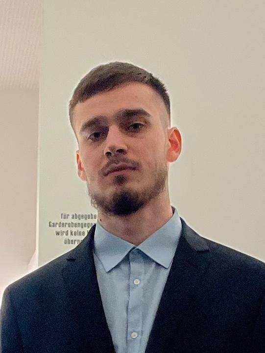 Emir Oulachyov