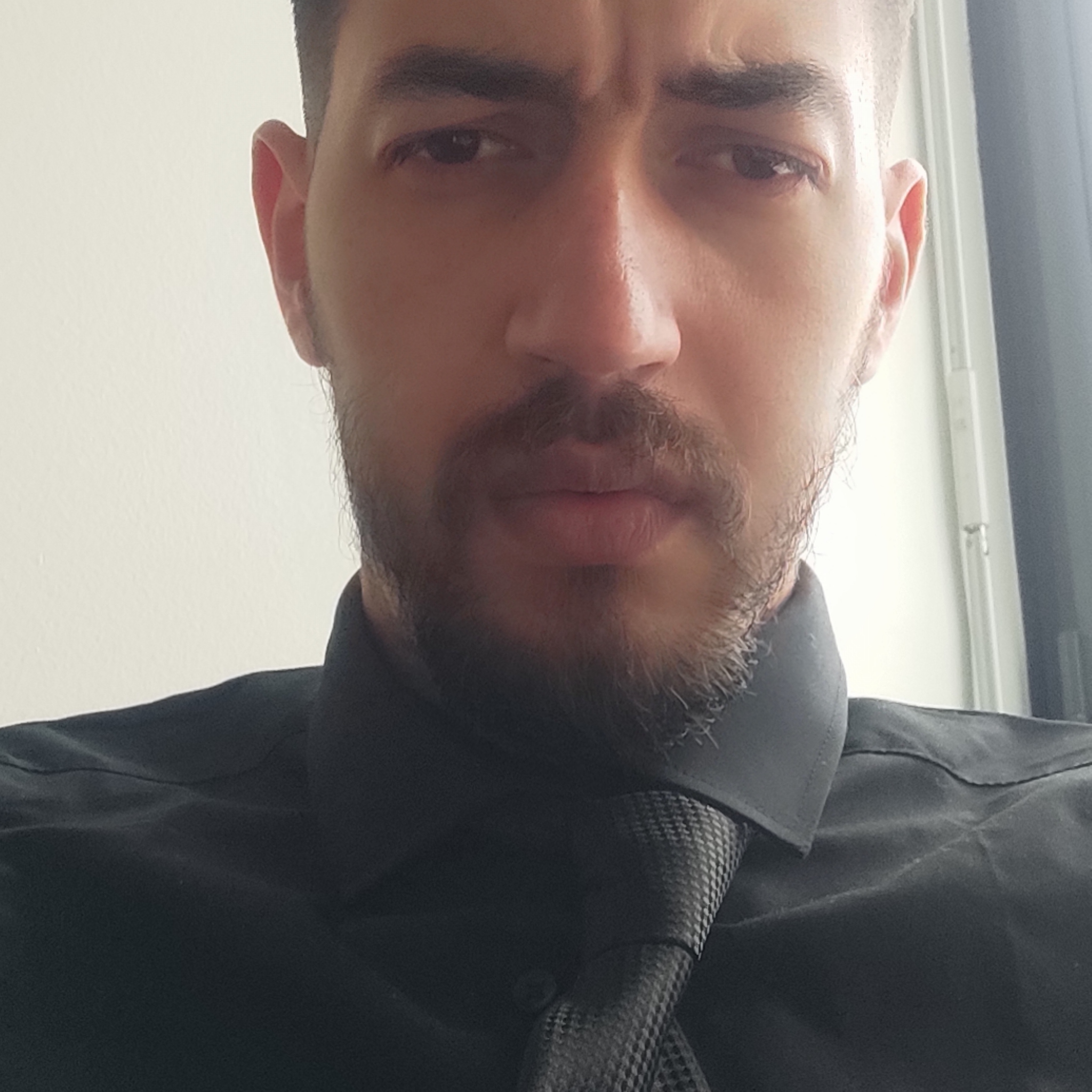 Djamel Eddine Y.