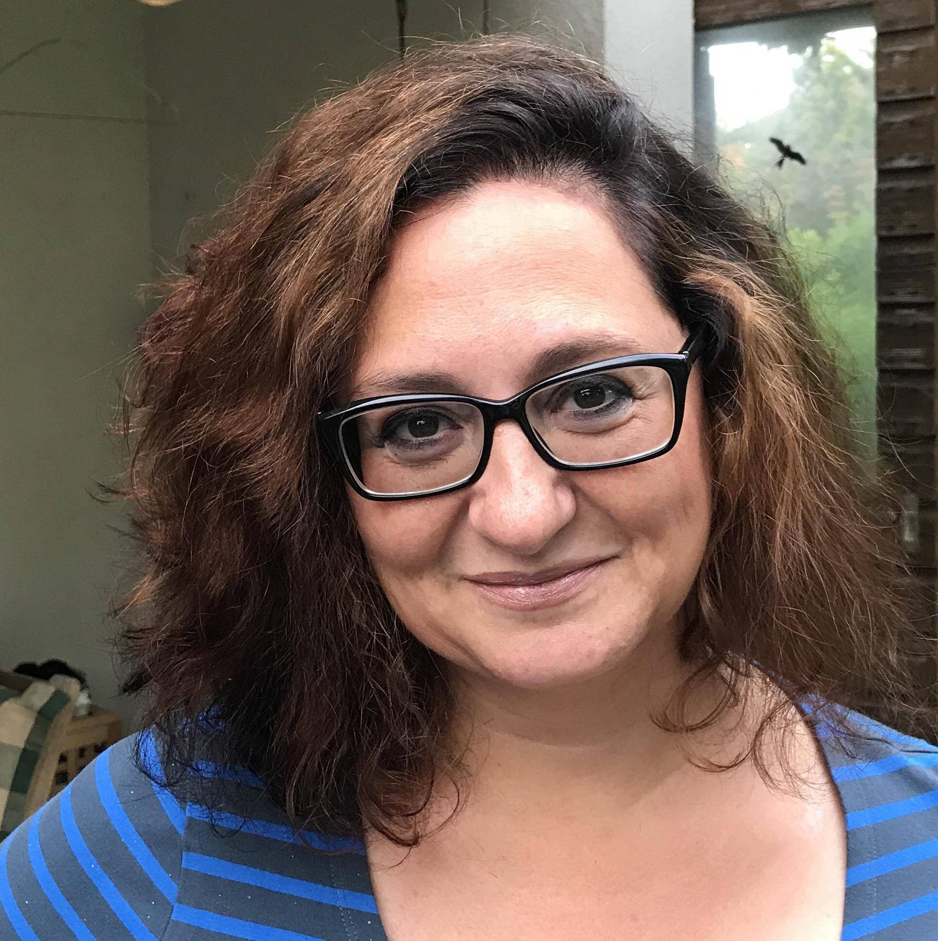 Zinaida Iller - HCD Senior Consultant, UX/UI, Product-Designer,