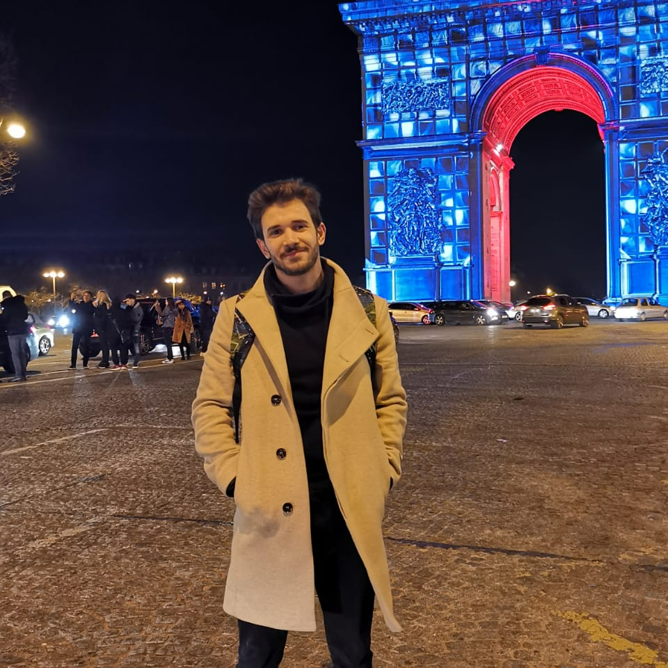 Anouar D.