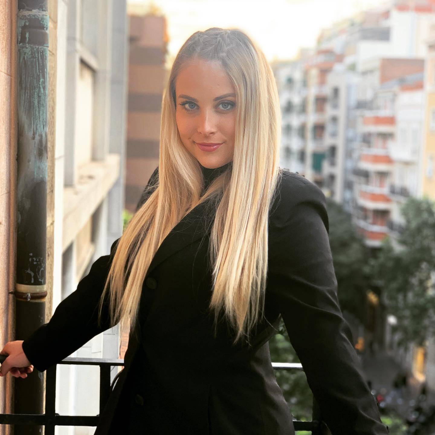 Alison Givry - Consultante RH / Consultante Workday / Chargée RH