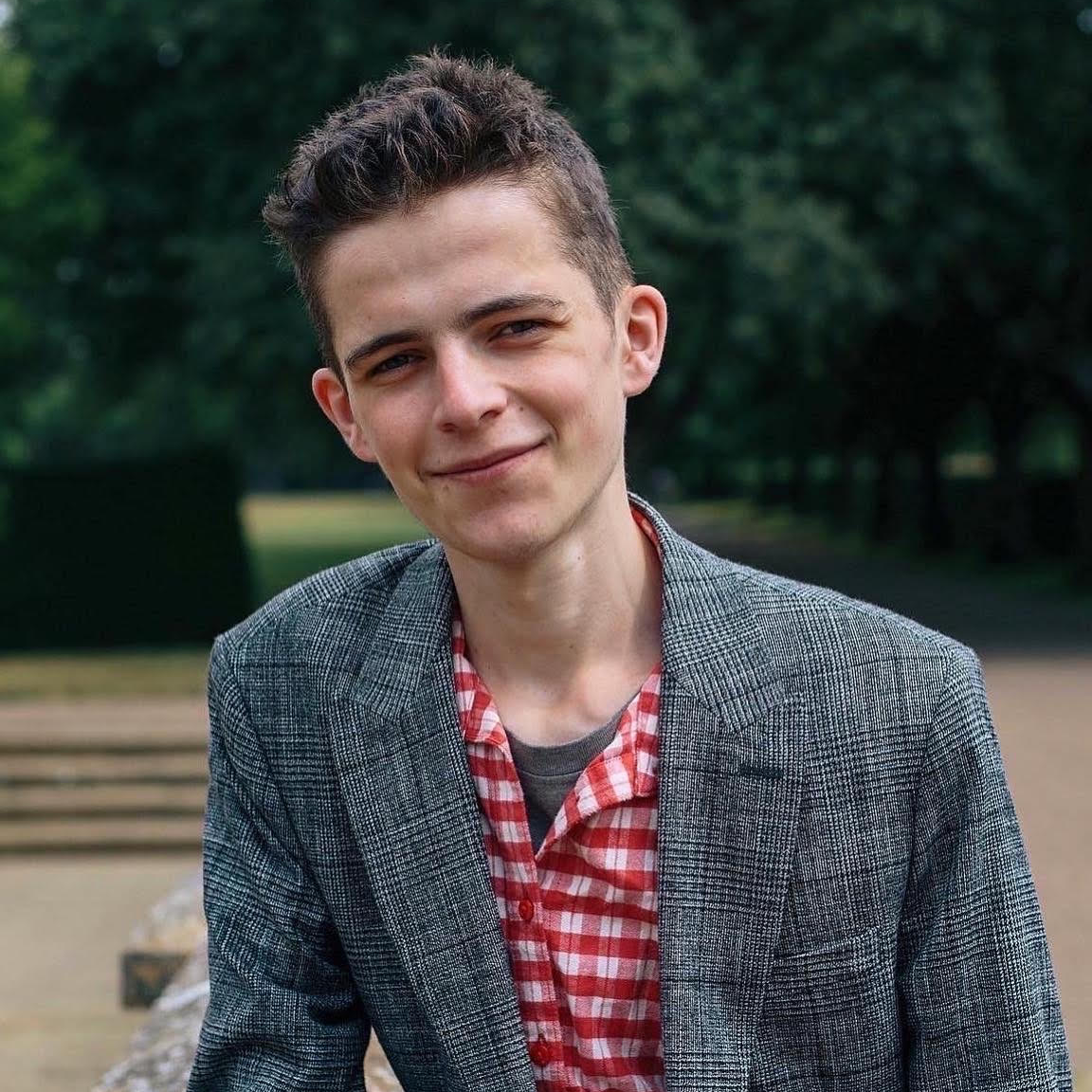 Sam Gordon Webb