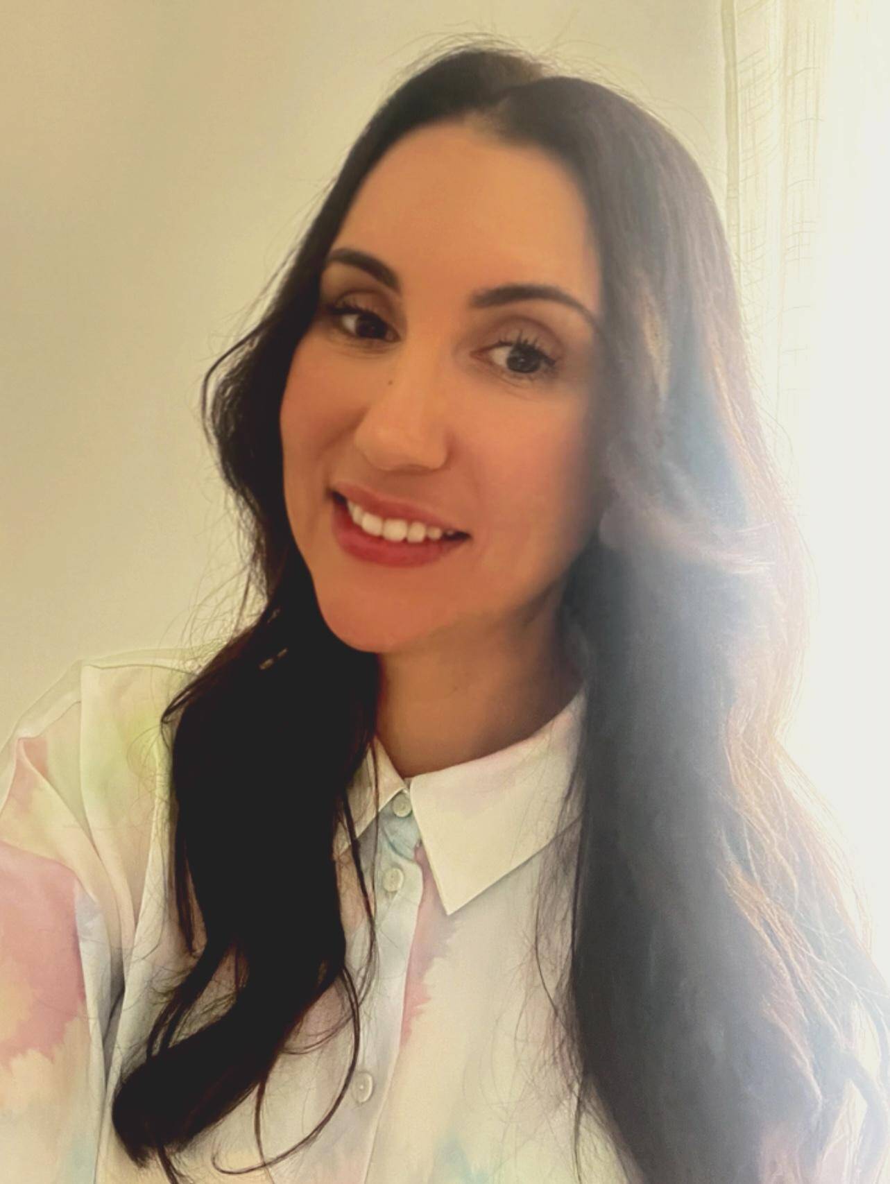 Sonia  - Customer Care | Office Manager | Service Client