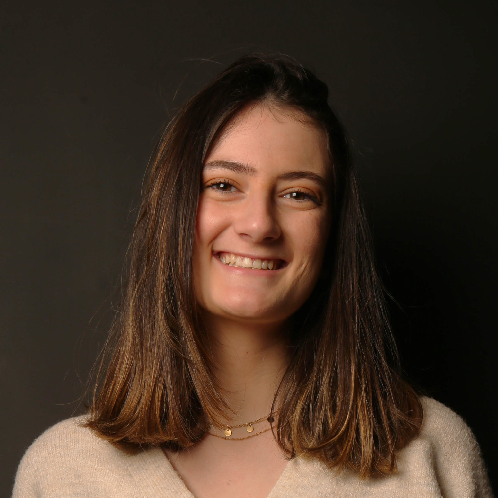 Fanny Correia - Consultante communication | Web & Réseaux sociaux
