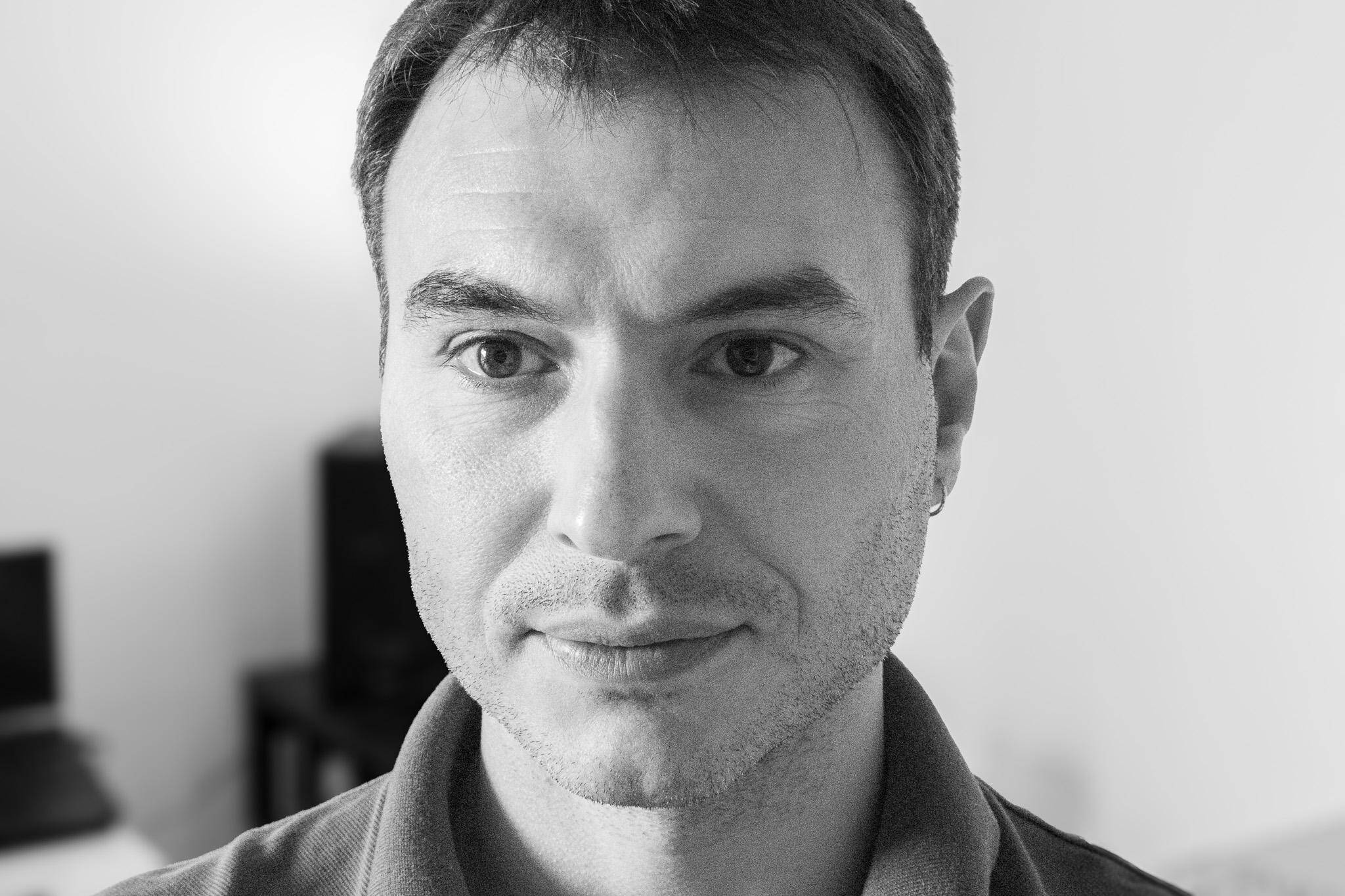 Stéphane J.