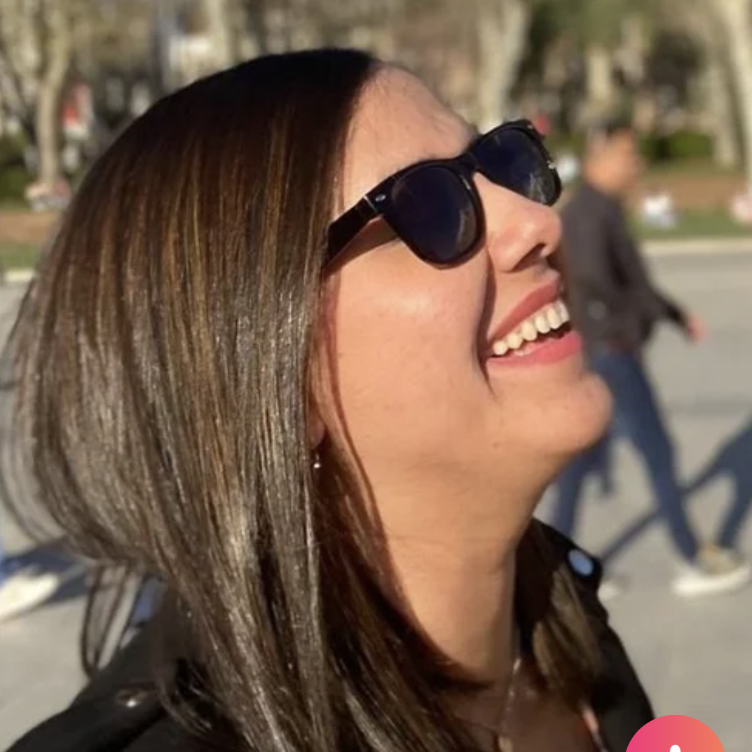 Gabriela López García - Digital Marketing Manager