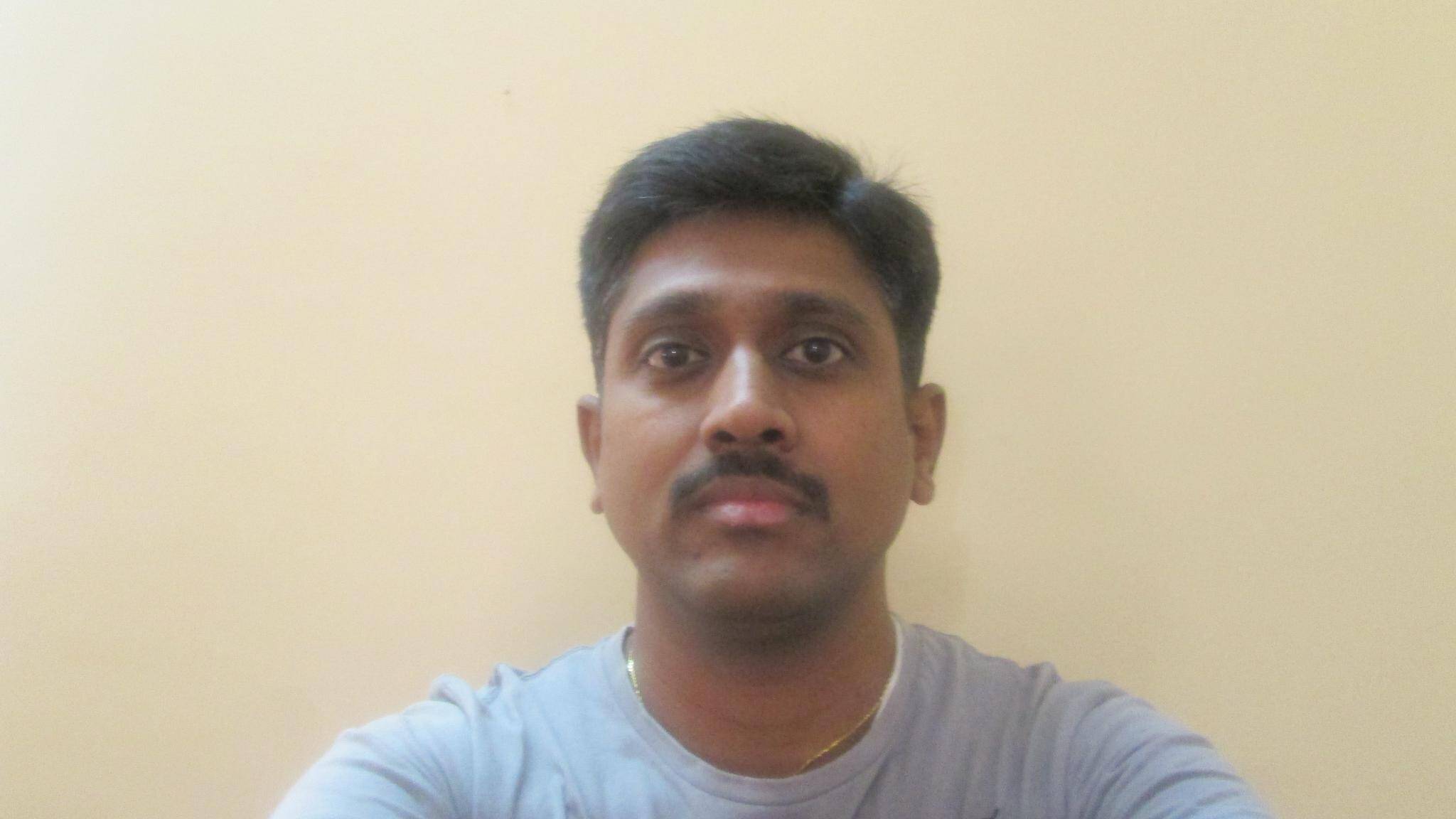 Pradeep Rn - PHP Developer with HTML5, CSS, JS/Jquery Skills.
