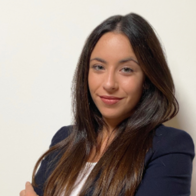 Ana C. - Business Growth Strategist