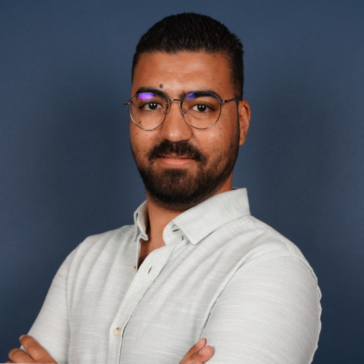 Yassine E.