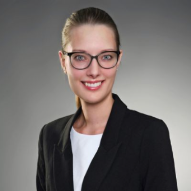 Clementine Bona -  Fractional CFO | FP&A | Interim Management | M&A