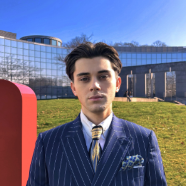 Sacha B.