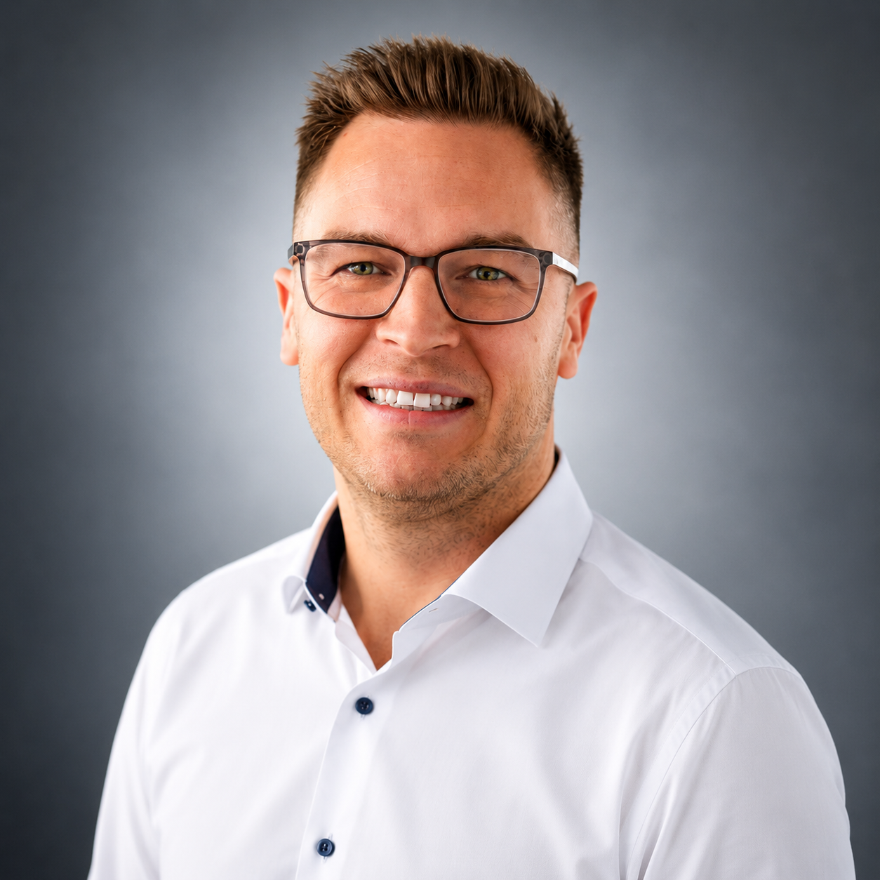 Tobias H. - Senior Software Architect (.NET / Angular) - KI 