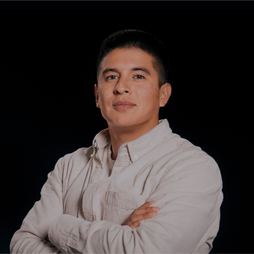 Daniel P. - Graphic & Web Designer