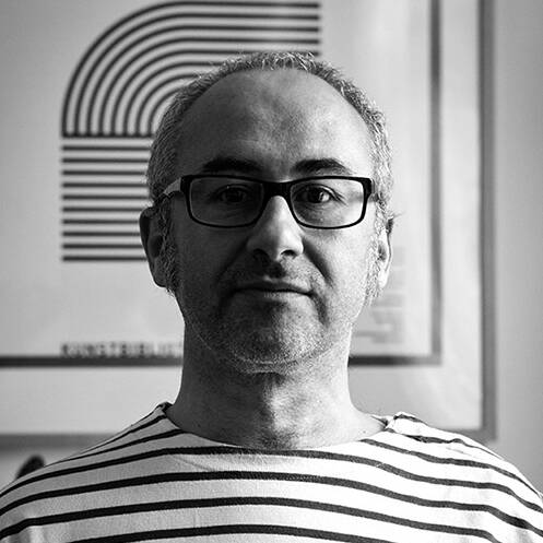 Julio Gallegos - Designer - Directeur artistique - Photographe