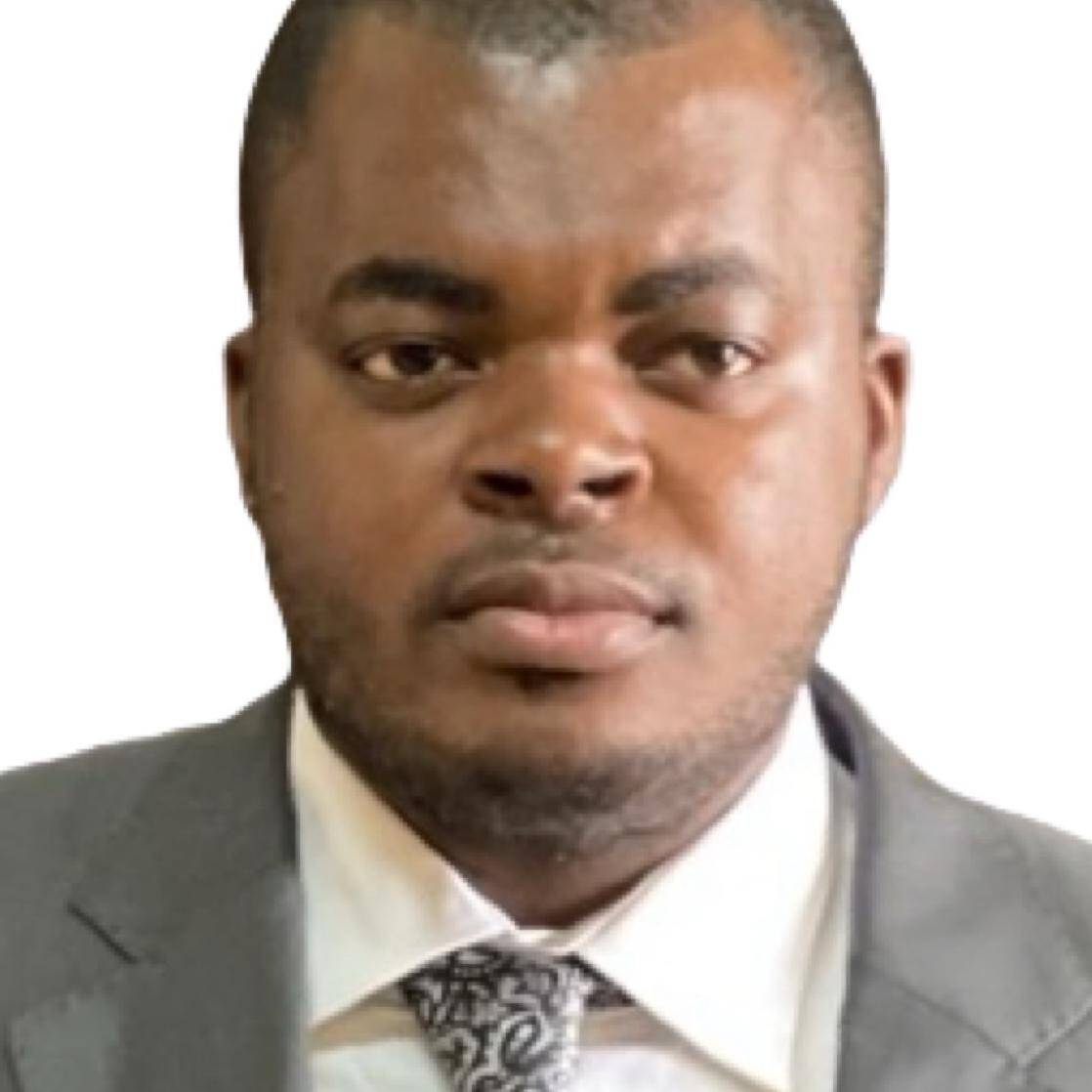 Pierre  - Assistant juridique et administratif