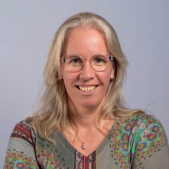 Blandine  - Administrative & Medical Manager