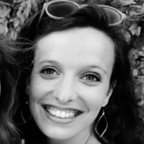 Caroline Simon